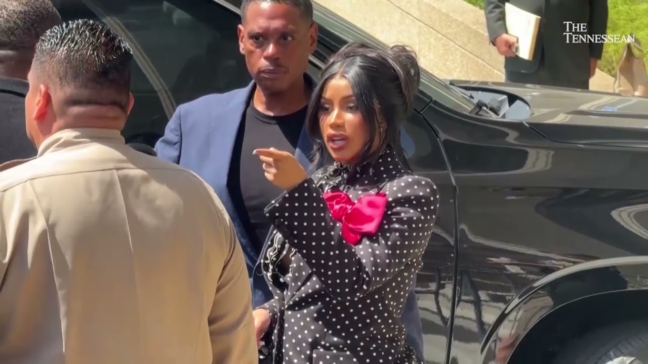 Cardi B arrives and leaves court and gets angry over pregnancy rumor questions