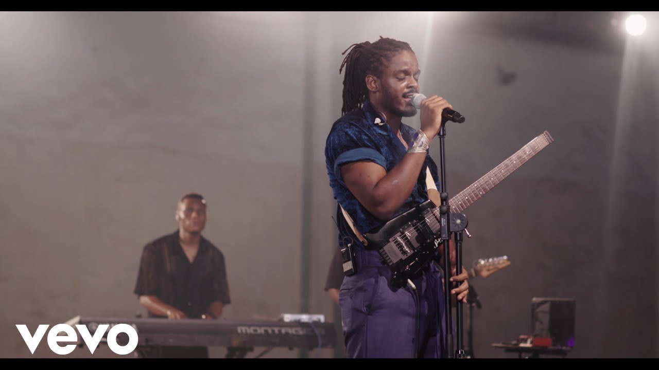 Tomi Thomas - Hurricane (Live)
