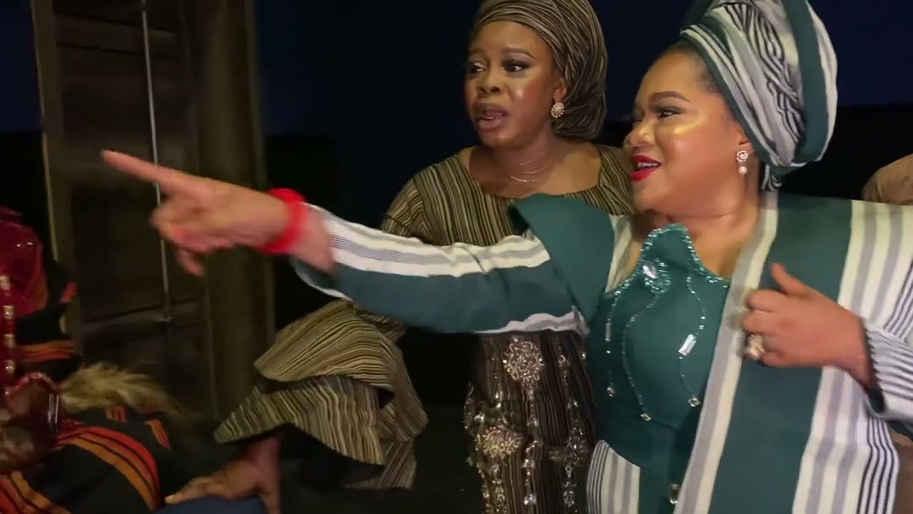 TOYIN ABRAHAM SETTLES WITH NIYI JOHNSON AT ODUNLADE ADEKOLA’S ORISA MOVIE PREMIERE