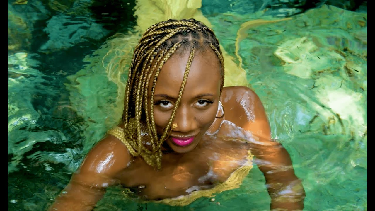 KORRA OBIDI: GIMME LOVE (OFFICIAL VIDEO)