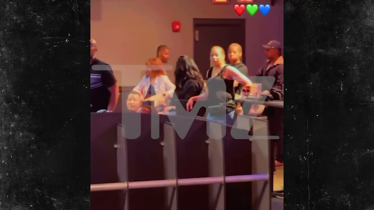 Jamie Foxx Hits Up Topgolf and Wins with a Strong Swing | TMZ