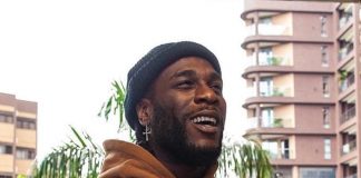 Burna Boy given grand welcome in Ghana as he chills at their beach (Video)