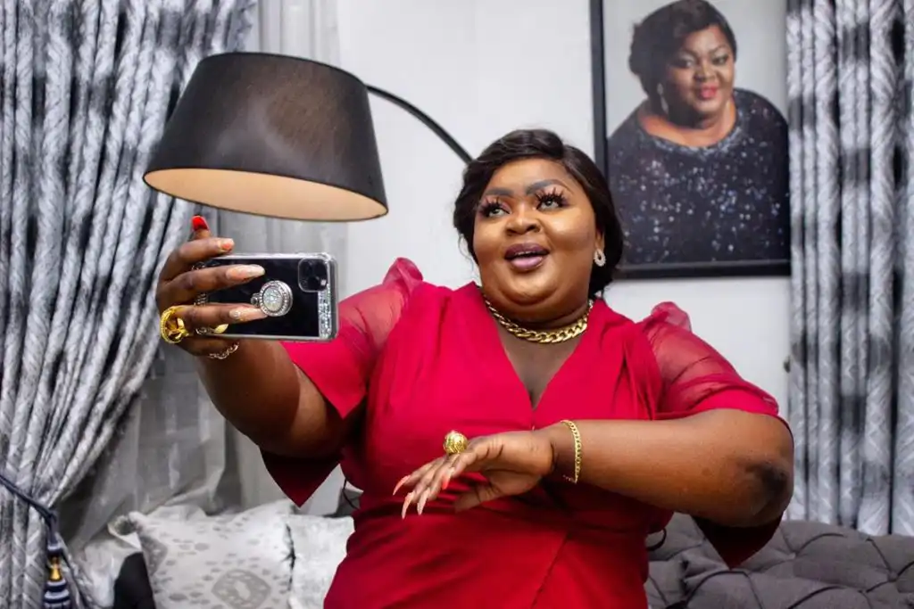 eniola badmus 1