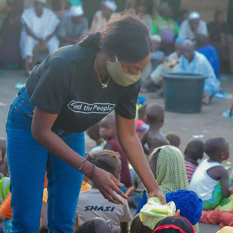 Tolanibaj launch personal foundation, feeds 350 less privileged