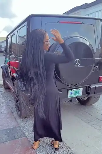 Mercy Eke shows off her new Mercedes G-Wagon worth ₦70 Million Naira (Photo/Video)