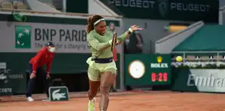 Serena Williams beats Irina Begu 7-6(6), 6-2 to reach the 2nd round at the French Open (Video)