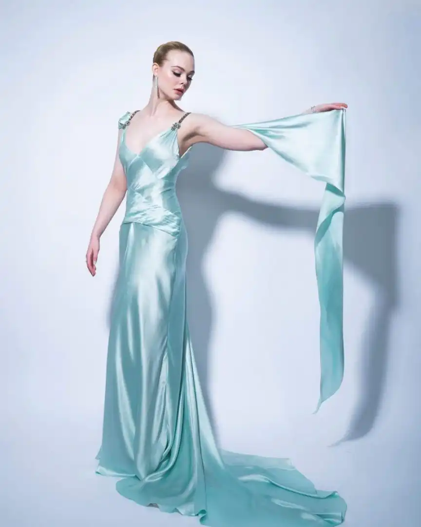 Golden Globes Affair scaled