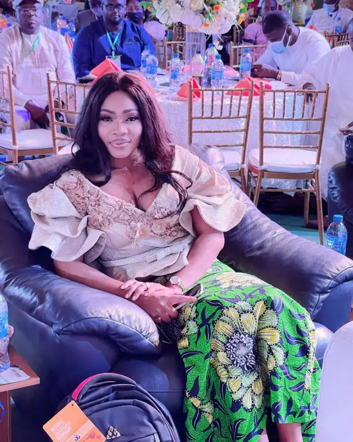 Trouble in Paradise as Tonto Dikeh's Friend, Doris Ogala calls out JaneMena