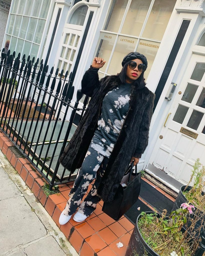 Toyin Lawani shows of tattoos of her kids faces tattooed on her arm (video) 1 view