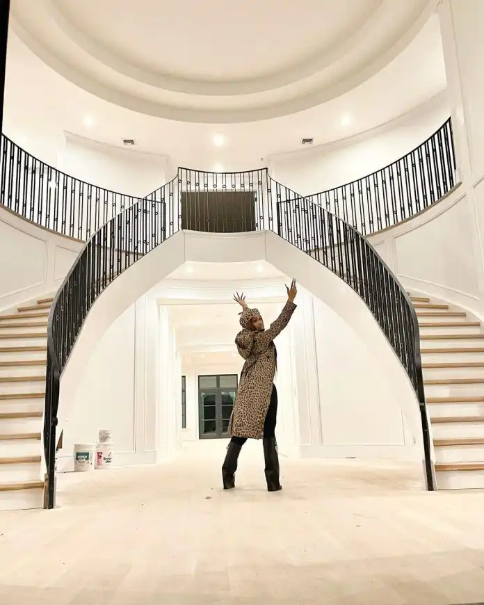 American Rapper, CardiB fulfills her dreams of owning a house in New York, as she acquires a house in the city