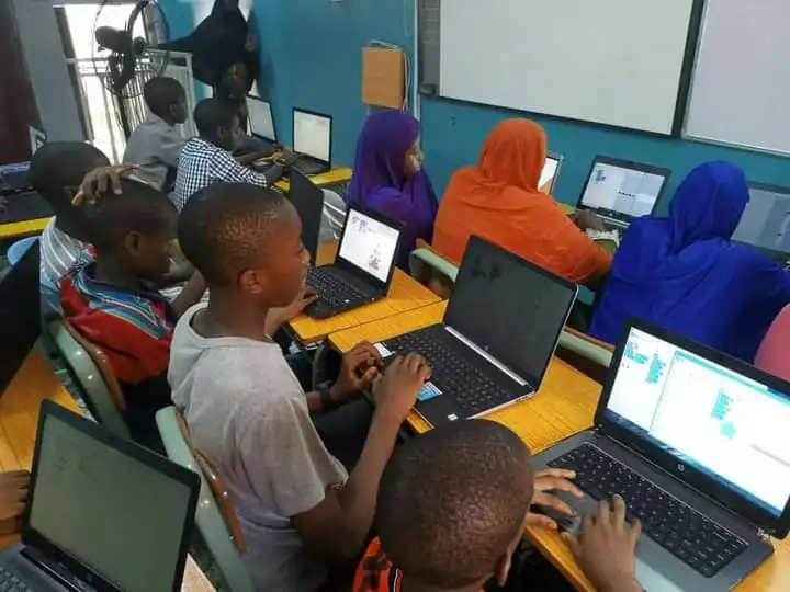 CsFirst Lagos Edu Consult in partnership with Micro:bit Educational Foundation to organize Code Nigeria
