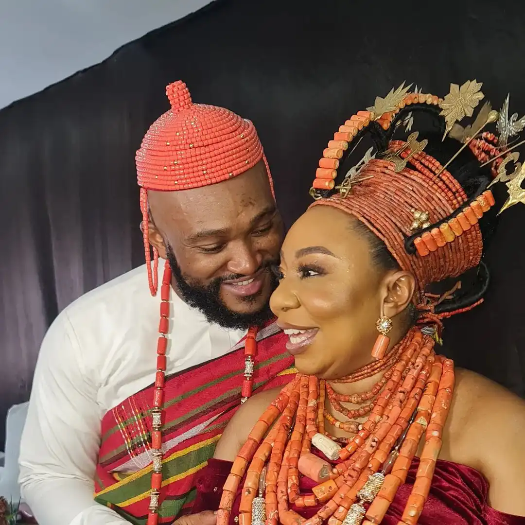 Actor Blossom Chukwujekwu weds Pastor Chris Oyakhilome’s niece (Photos)