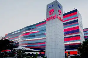 BANKING AND NETWORK: Stress-Free Life Tips With Technology