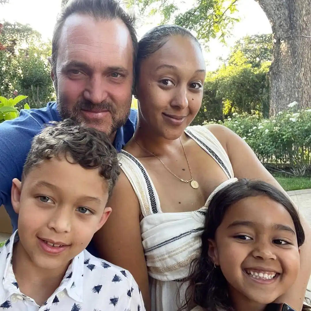 Tamera Mowry Biography, Age, Husband, Children, Net Worth 1 Tamera Mowry Biography, Age, Net Worth and Career (2022)