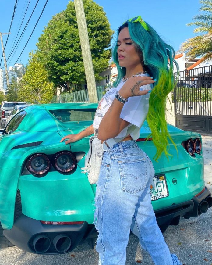 Karol G Biography, Age, Boyfriend, Net Worth, and Career (2022) Karol G Biography, Age, Boyfriend, Net Worth, and Career (2022)