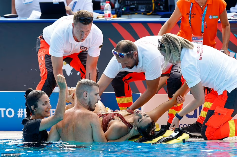 Update: Anita Alvarez banned from competing in artistic swimming final at the World Championships