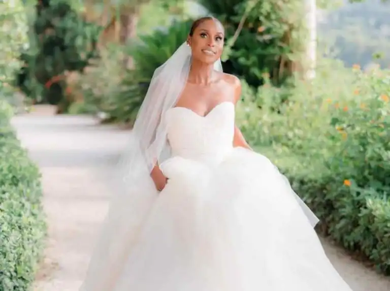 Issa Rae Biography, Age, Net Worth, and Career (2022)