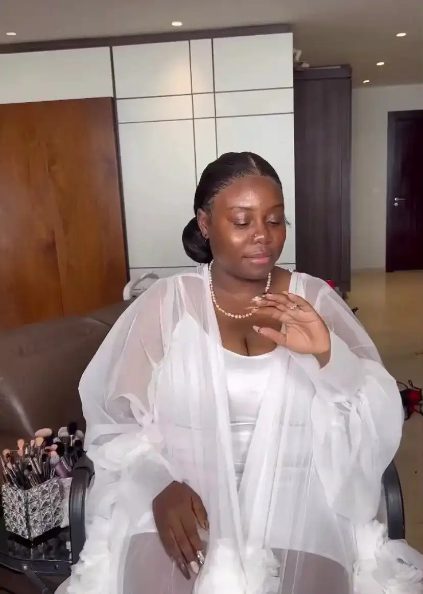 Reactions As Singer Teni prepares for marriage (Video)