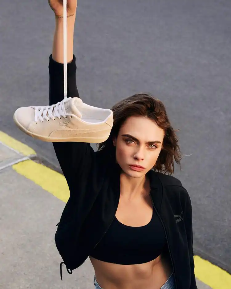 Cara Delevingne Biography, Age, Boyfriend, Income, Salary, Net Worth, and Career
