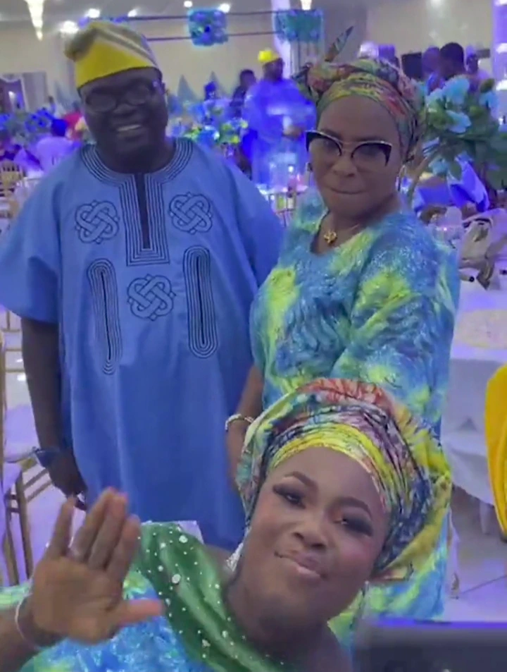 How Some Nigerian Actors Stepped Out To UK Based Nigerian Actress, Wunmi Olabamitan Father’s Burial