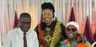 Teni gifts her mathematics teacher a car