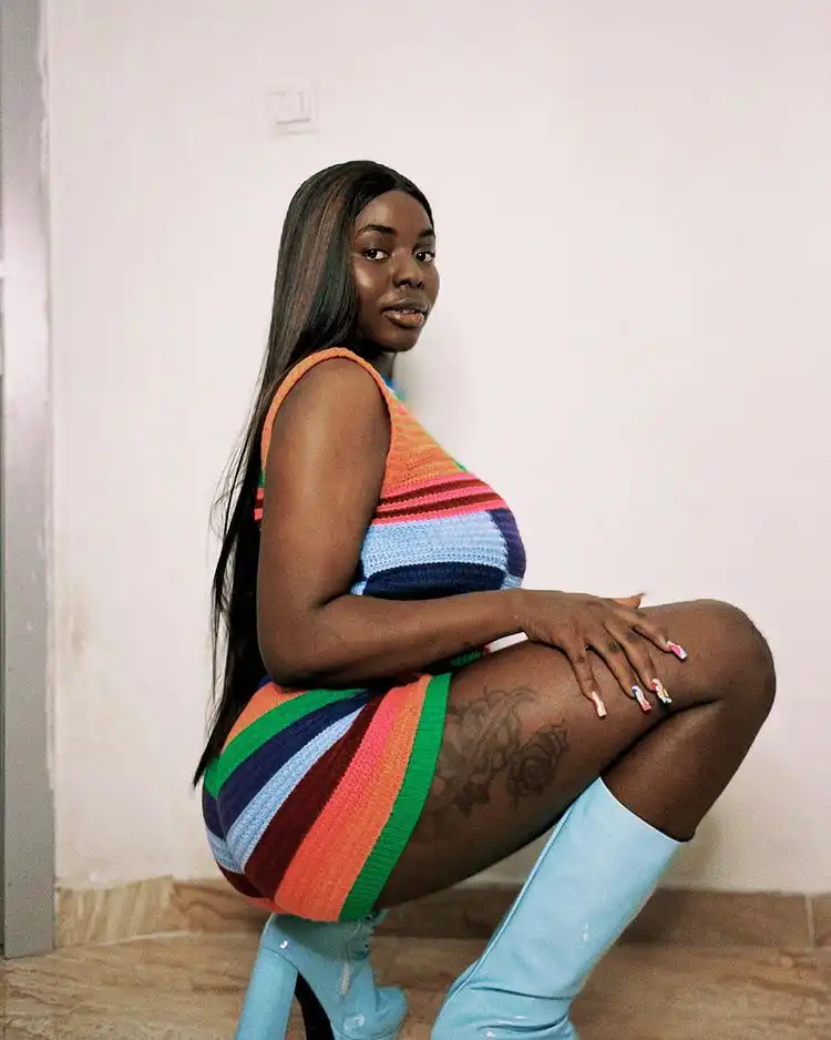 "Unprofessional Bas***d", Nigerian Model, Tinusofine Blast Linda Ikeji over her leaked S£X Video, Calls her hypocrite