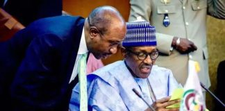 Nigerians Attack Buhari Following CBN Gov., Godwin Emefiele’s Worrying Revelation