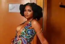 “Too much skin, not good”- Netizen schools comedienne, Soso over revealing outfit to event, she reacts -VIDEO
