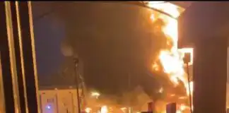 Just In: Panic as fire guts a filling station in Abuja (video)