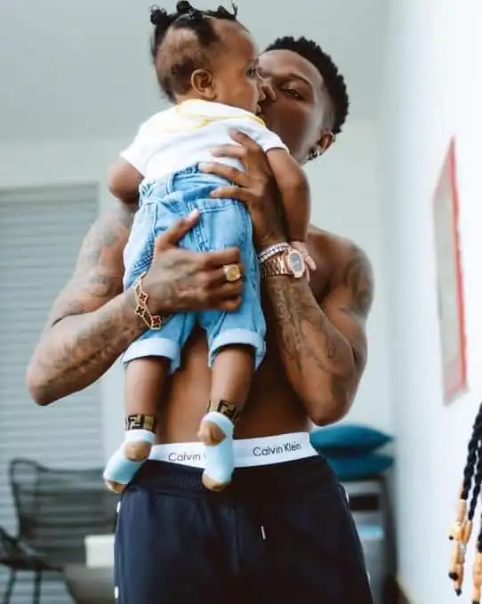 Wizkid and his fourth son Kemi Filani blog min