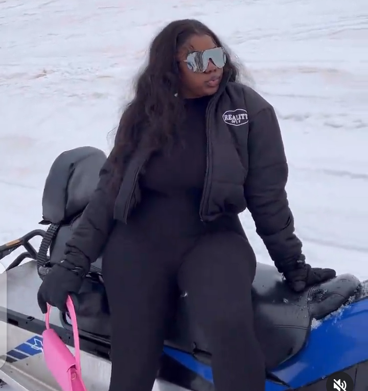 "Lord Lamba is your sponsor" Reactions As Ashmusy And Ada Jesus Spend Time Together In Finland 2 Reactions As Ashmusy And Ada Jesus Spend Time Together In Finland