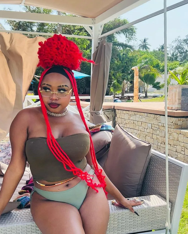 MIKE SONKO’s daughter, Sandra Mbuvi boldly flaunts her thick thighs in a bikini, months after she said she is tired of being body shamed (Photos)