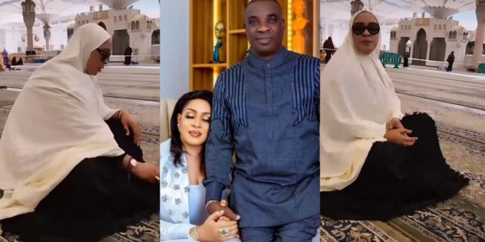 Kwam1-makes-his-wifes-dream-comes-true-as-he-sponsors-to-Mecca Kwam1