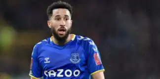 Andros Townsend: Burnley close to agreeing deal with winger