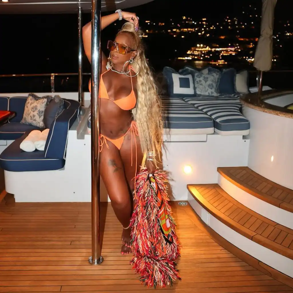 Mary J. Blige Biography, Age, Real Name, Children, Married, Wiki, Daughter, Songs, Husband, Albums, Income, Salary, Net Worth, and Career
