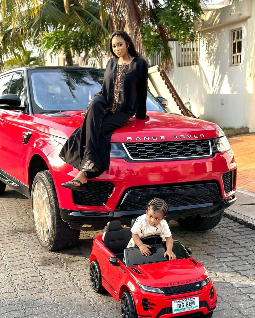 Yoruba Actress Yetunde Barnabas and daughter melt hearts as they twin in Range Rover (Photos)