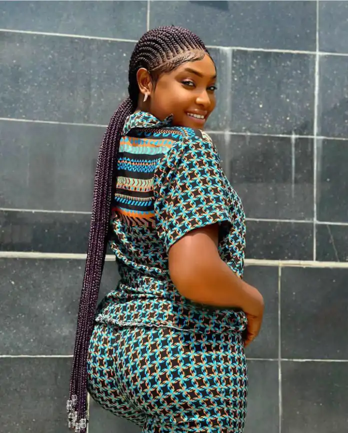 Nigerian Actress, Lizzy Gold Shows Off Her New Look In Some Beautiful Photos