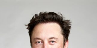 Elon Musk Now Paying Twitter Users With Blue Ticks For Posts, One Popular Account Already Paid $100,000