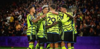 Odegaard penalty gives Arsenal win at Crystal Palace