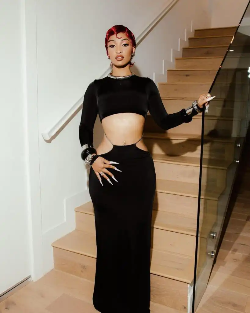 Shenseea Biography, Age, Boyfriend, Songs, Albums, Ethnicity, Wikipedia, Child, Baby Father, Lyrics, Husband, Height, Net Worth, and Career