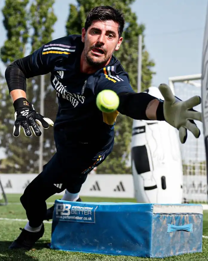 Real Madrid announce Thibaut Courtois tore his left ACL in training and will undergo surgery Real Madrid announce Thibaut Courtois tore his left ACL in training and will undergo surgery