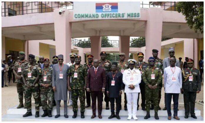 ECOWAS delegation arrives Niger for dialogue ECOWAS delegation arrives Niger for dialogue