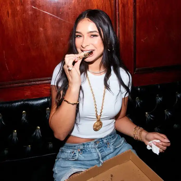 Jessica Caban Biography, Age, Married, Kids, Boyfriend, Engaged, Net Worth, and Career Jessica Caban Biography, Age, Married, Kids, Boyfriend, Engaged, Net Worth, and Career