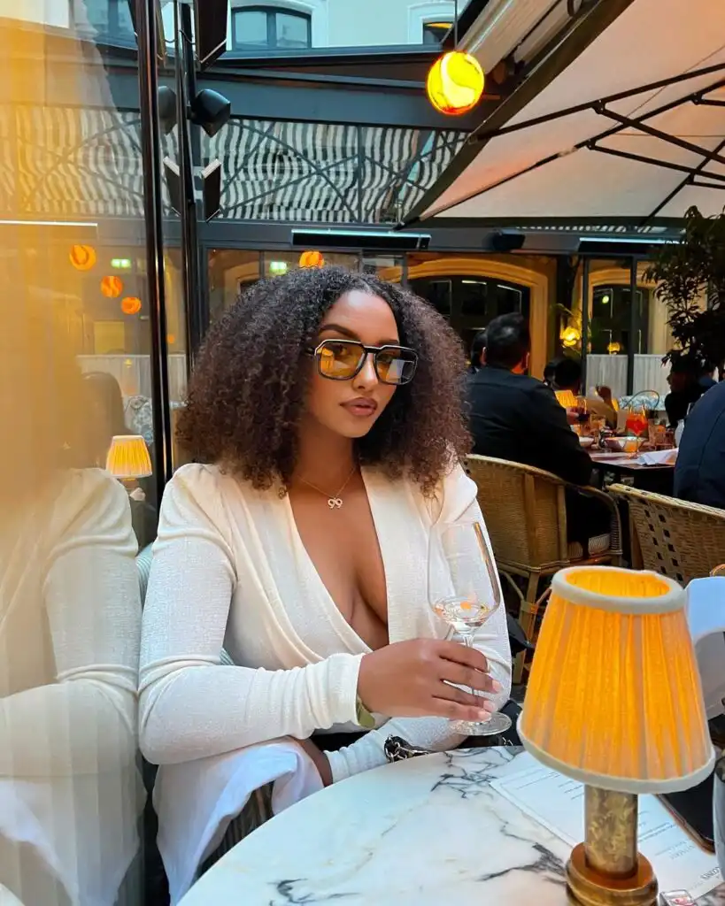 Naomi Schiff Biography, Age, Baby, Partner, Parents, Husband, Salary, Height, Net Worth, and Career