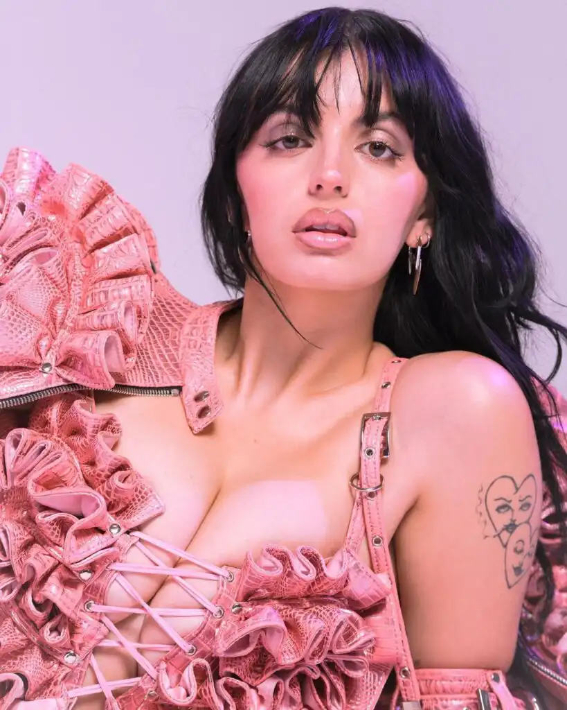 Rebecca Black Biography, Age, Songs, Albums, Girlfriend, Height, Family, Instagram, Wikipedia, House, Net Worth, and Career
