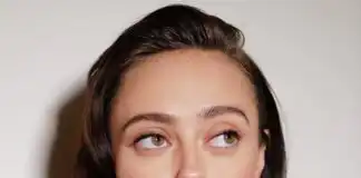Ella Purnell Biography, Age, Eyes Color, Interview, Boyfriend, Height, Movies, TV Shows, Net Worth, and Career