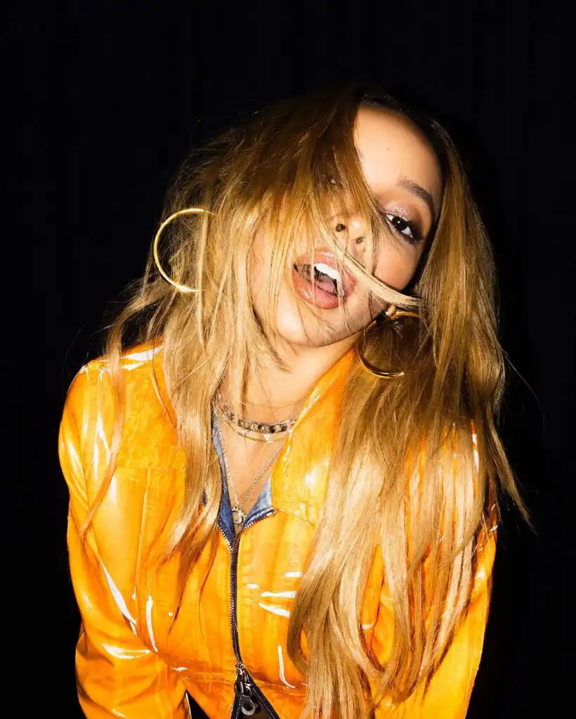 Tinashe Biography, Age, Songs, Albums, Parents, Boyfriend, Record Label, Husband, House, Ethnicity, Net Worth, and Career