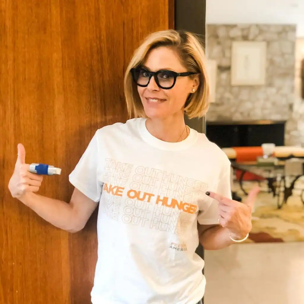 Julie Bowen Biography, Age, Husband, Children, Movies, TV Shows, Instagram, Kids, Net Worth, and Career