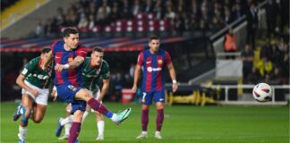 BBC Barcelona 2-1 Alaves: Robert Lewandowski scores twice as hosts fight back to win 37 mins ago