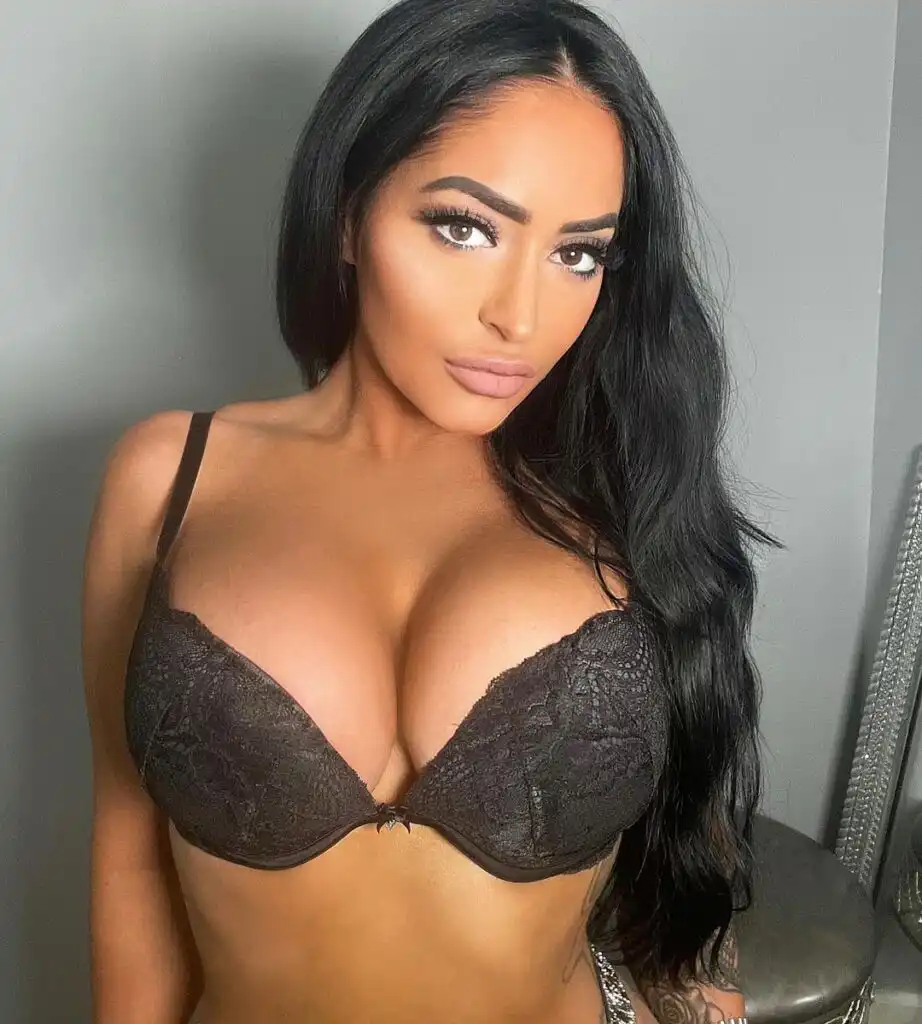 Angelina Pivarnick Biography, Age, Instagram, Parents, Engaged, Boyfriend, Husband, Children, Height, Mom, Father, Zodiac, Net Worth, and Career